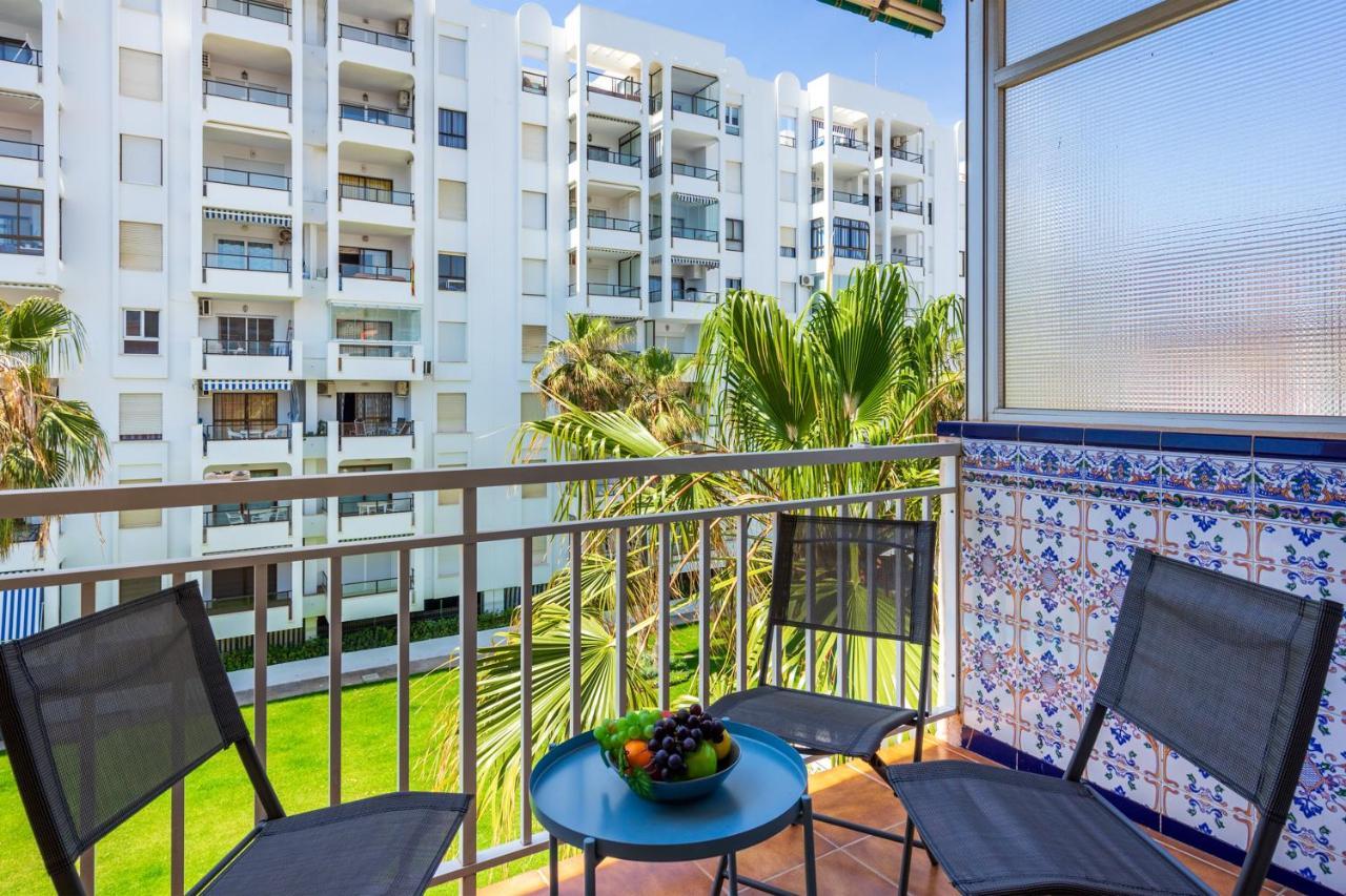 Beachfront Seaview Apartment In Los Boliches By Costarentals - Ref 141 Fuengirola Dış mekan fotoğraf